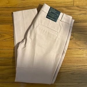 Banana Republic Crop Pants. Pink. Size 00. NWT